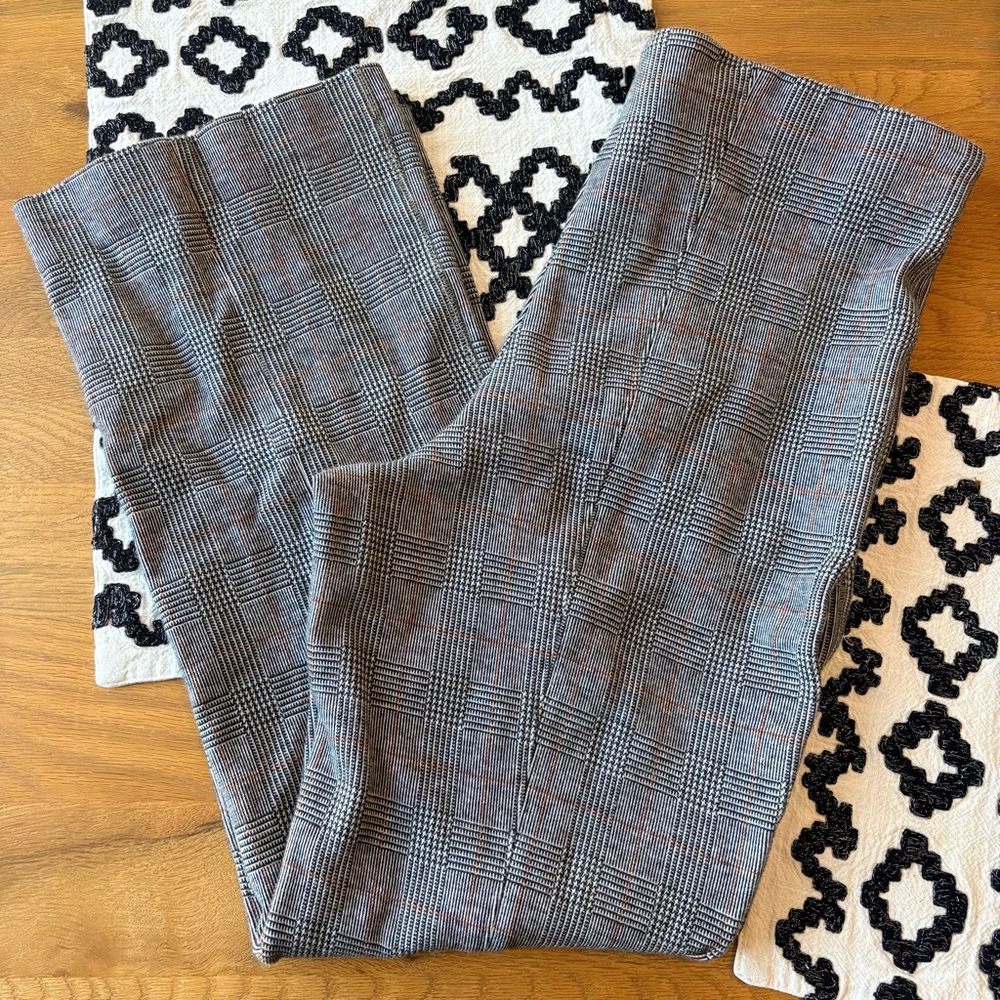 Anthropologie Essential Crop Flare Pants Preppy Plaid size large L